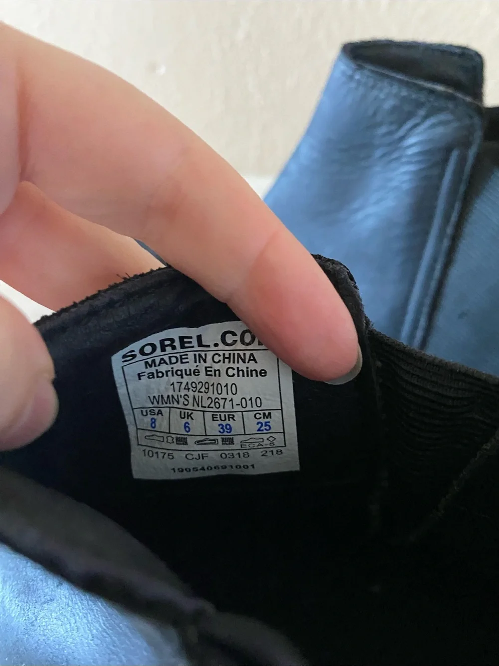Sorel Emelie Chelsea Boots Women 8 Black Waterproof Leather Ankle gorpcore Y2K